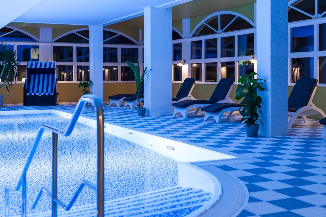 Ferienpark Markgrafenheide Hotel Exterior photo